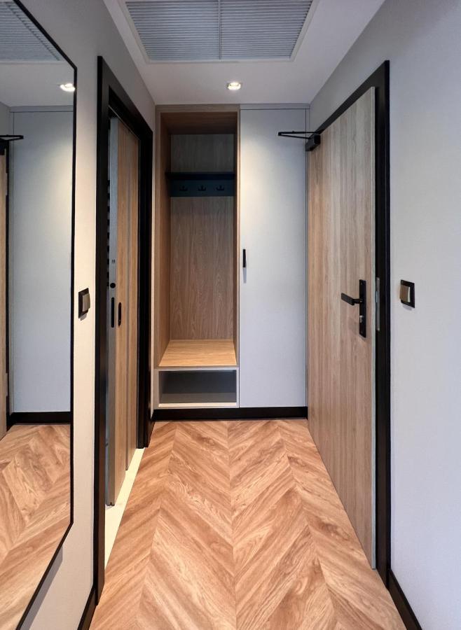 Resto Inn - Smart Apartamenty Blisko Energylandii Polwies Экстерьер фото