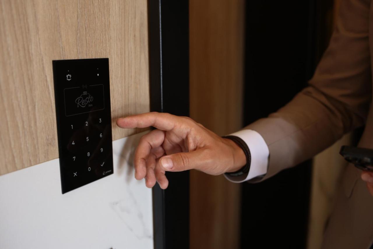Resto Inn - Smart Apartamenty Blisko Energylandii Polwies Экстерьер фото